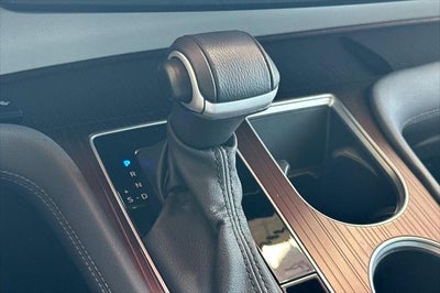2024 Toyota Sienna XLE 8 Passenger