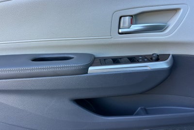 2023 Toyota Sienna XLE 8 Passenger