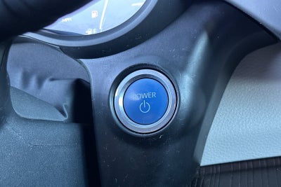 2023 Toyota Sienna XLE 8 Passenger