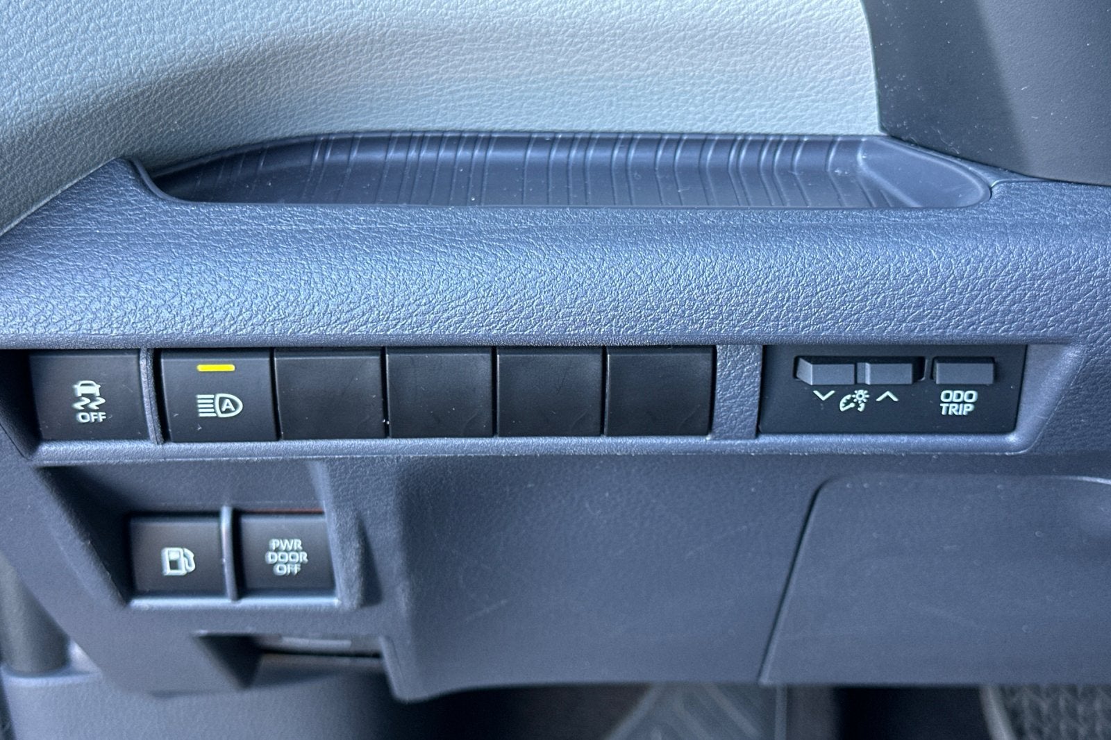 2023 Toyota Sienna XLE 8 Passenger
