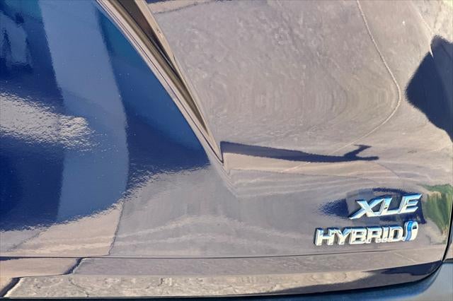 2023 Toyota Sienna XLE 8 Passenger