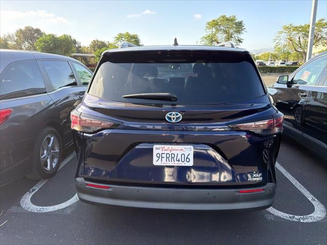 2023 Toyota Sienna XLE 8 Passenger