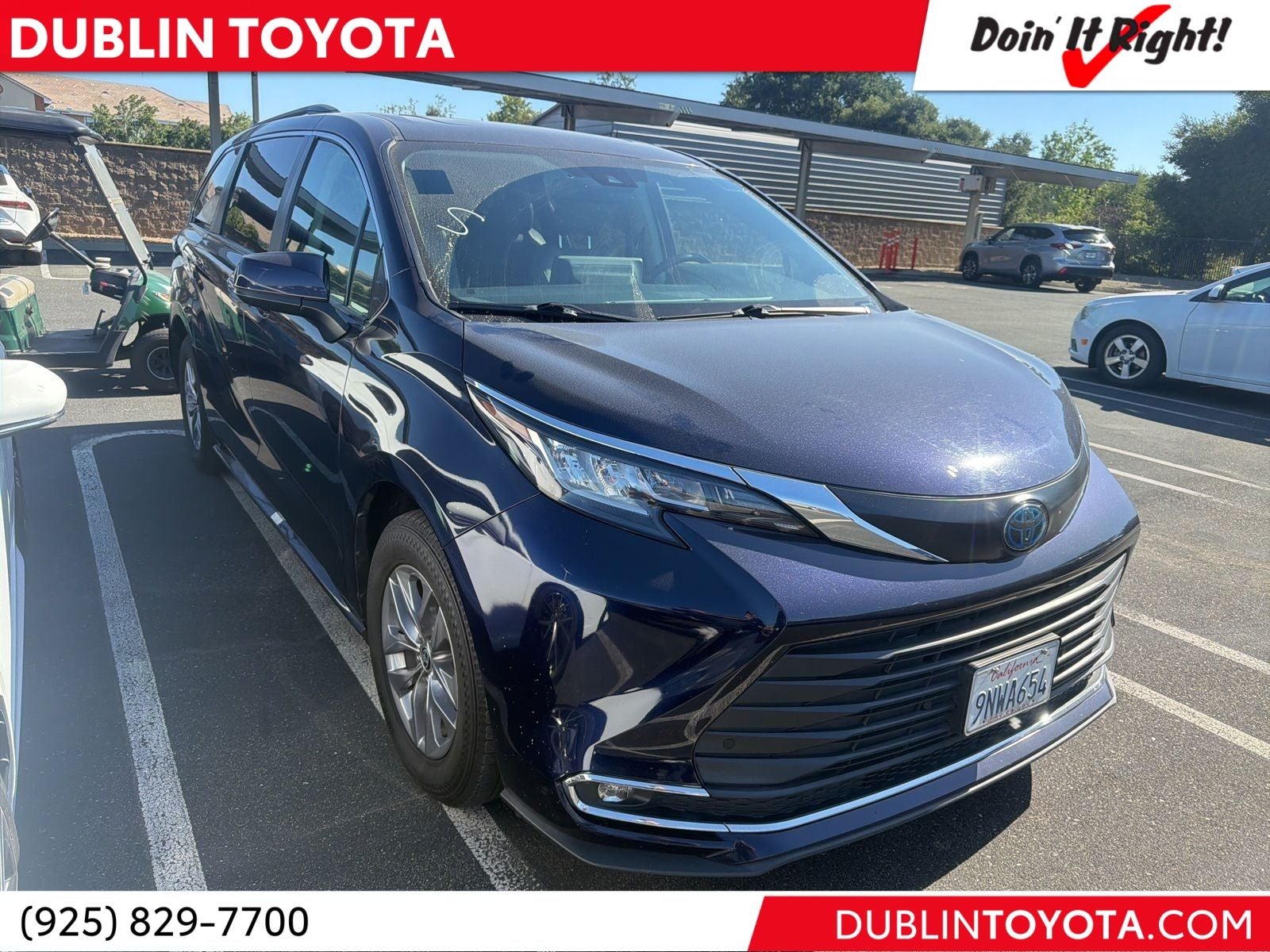 2023 Toyota Sienna XLE 8 Passenger