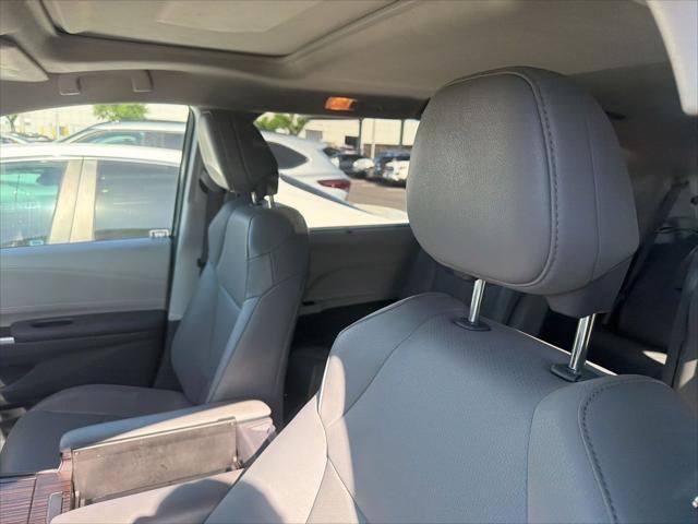2023 Toyota Sienna XLE 8 Passenger