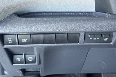 2024 Toyota Sienna XLE 8 Passenger