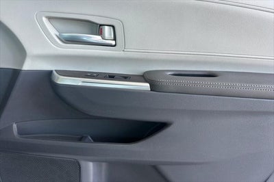 2024 Toyota Sienna XLE 8 Passenger