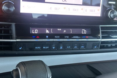 2023 Toyota Sienna XLE 7 Passenger
