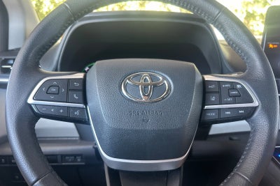2023 Toyota Sienna XLE 7 Passenger