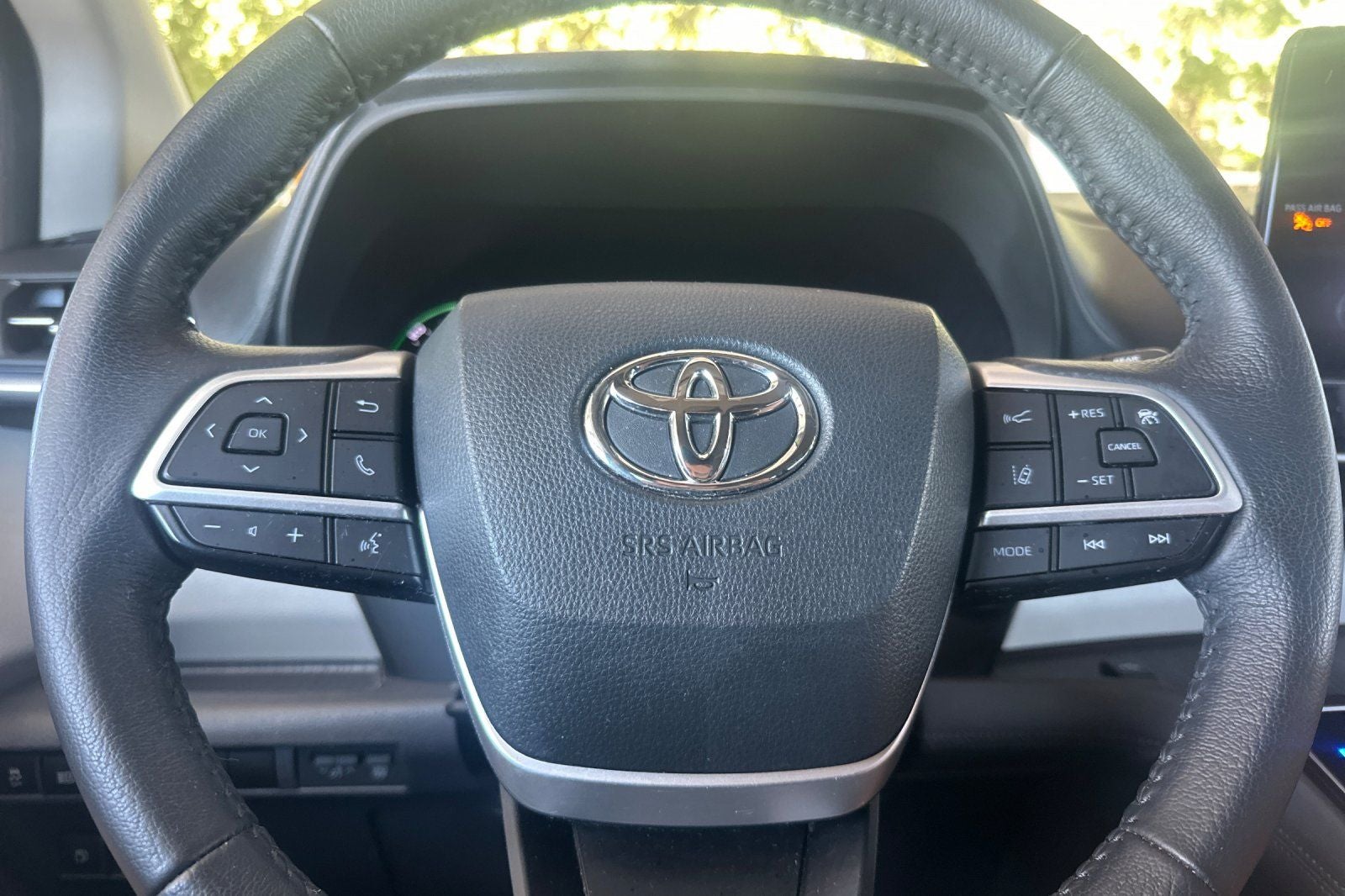 2023 Toyota Sienna XLE 7 Passenger