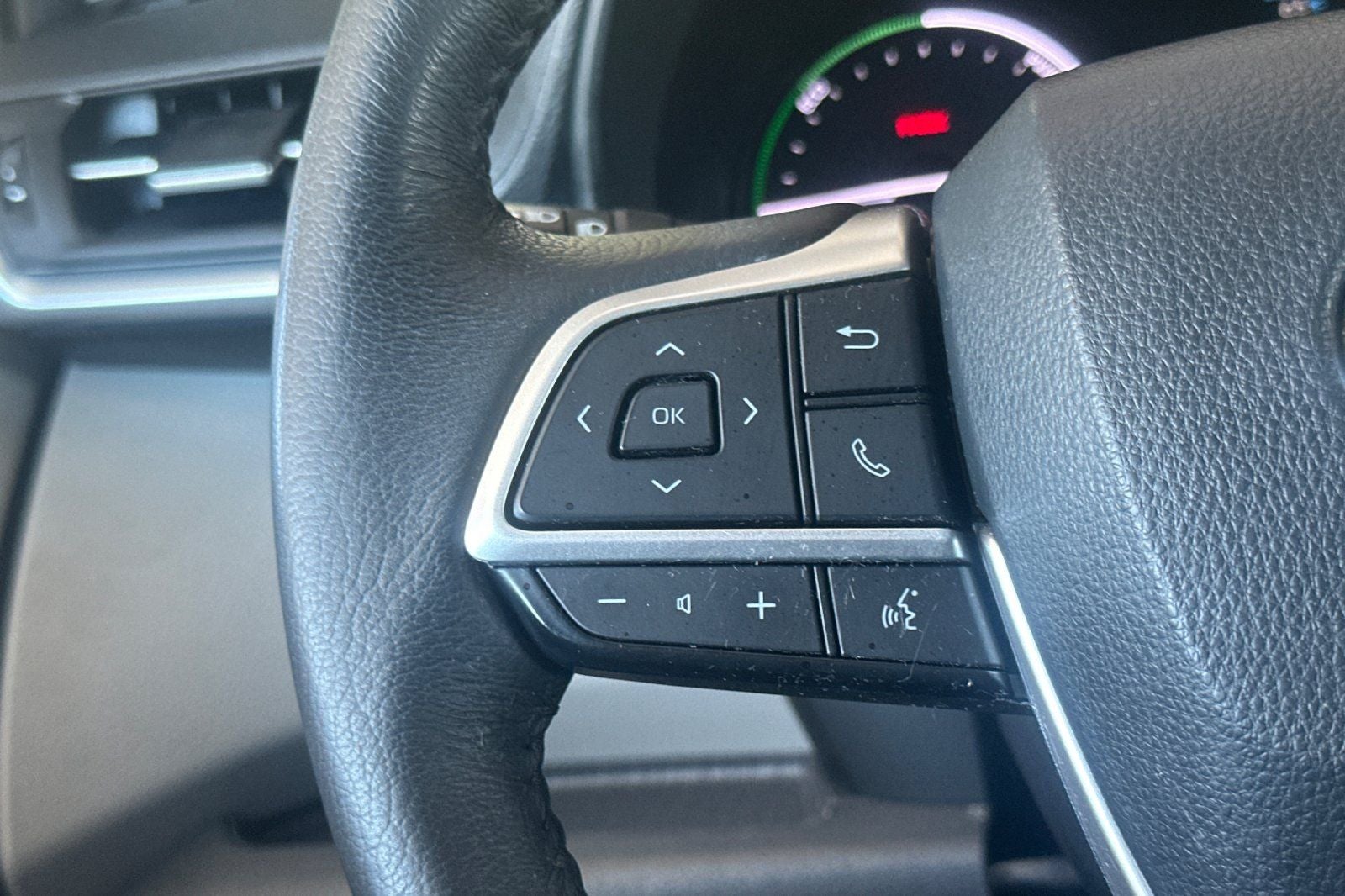 2023 Toyota Sienna XLE 7 Passenger