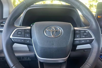 2023 Toyota Sienna XLE 7 Passenger