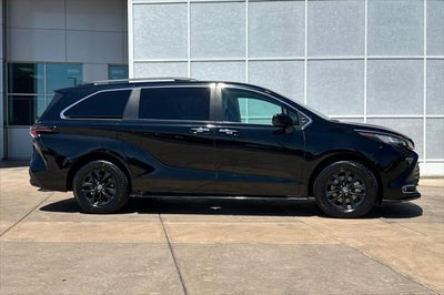 2023 Toyota Sienna XLE 7 Passenger