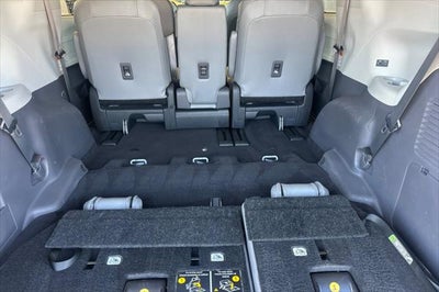 2024 Toyota Sienna XLE 8 Passenger