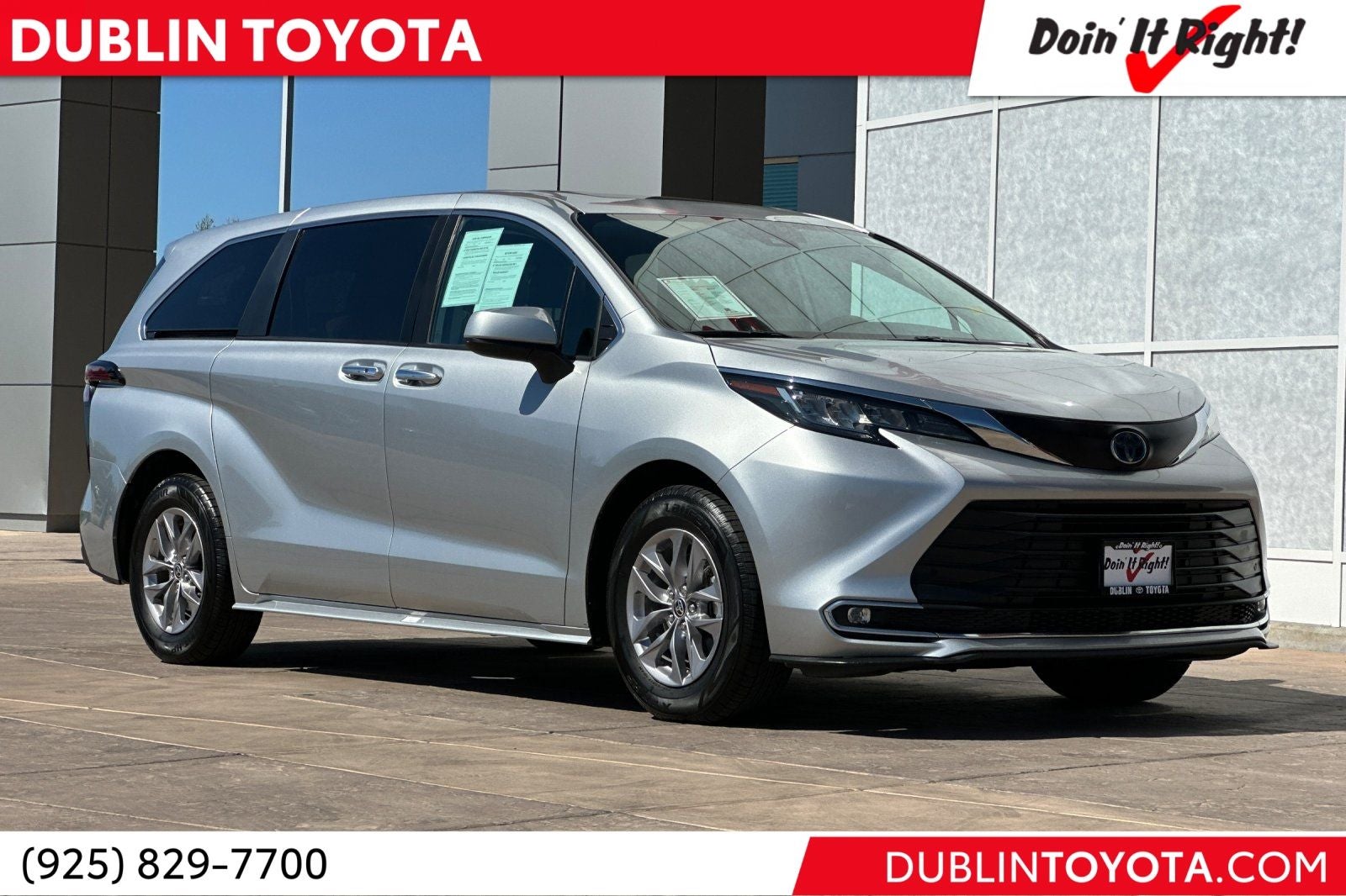 2022 Toyota Sienna XLE 8 Passenger