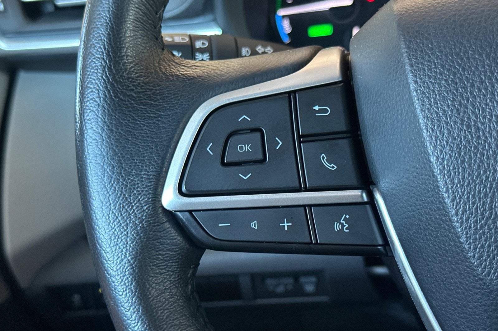 2024 Toyota Sienna XLE 8 Passenger