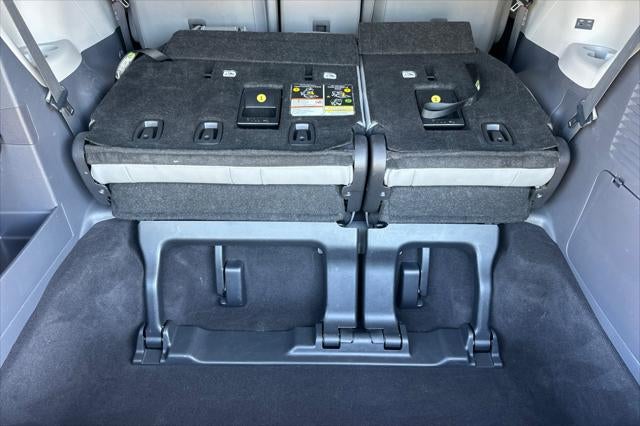2024 Toyota Sienna XLE 8 Passenger