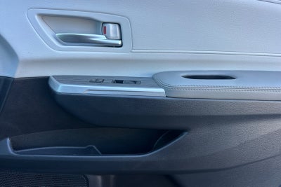 2025 Toyota Sienna XLE 8 Passenger