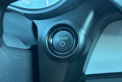 2025 Toyota Sienna XLE 8 Passenger