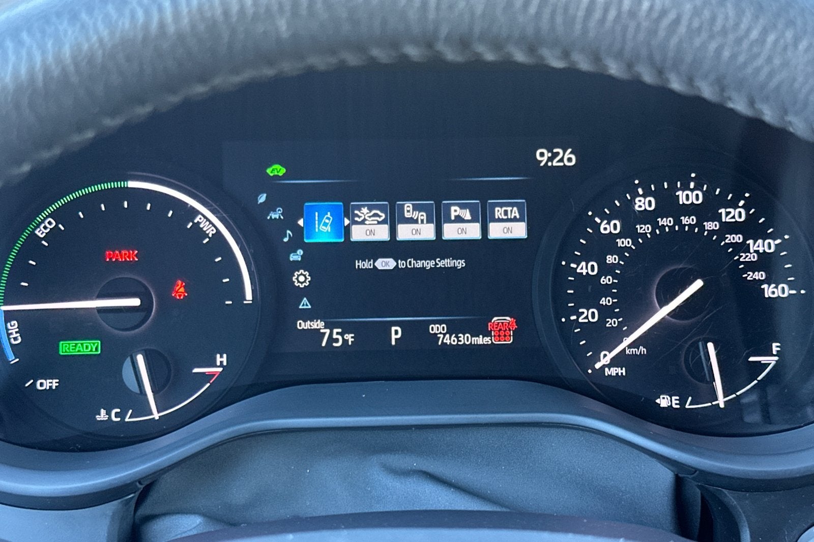 2025 Toyota Sienna XLE 8 Passenger