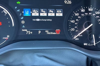 2025 Toyota Sienna XLE 8 Passenger