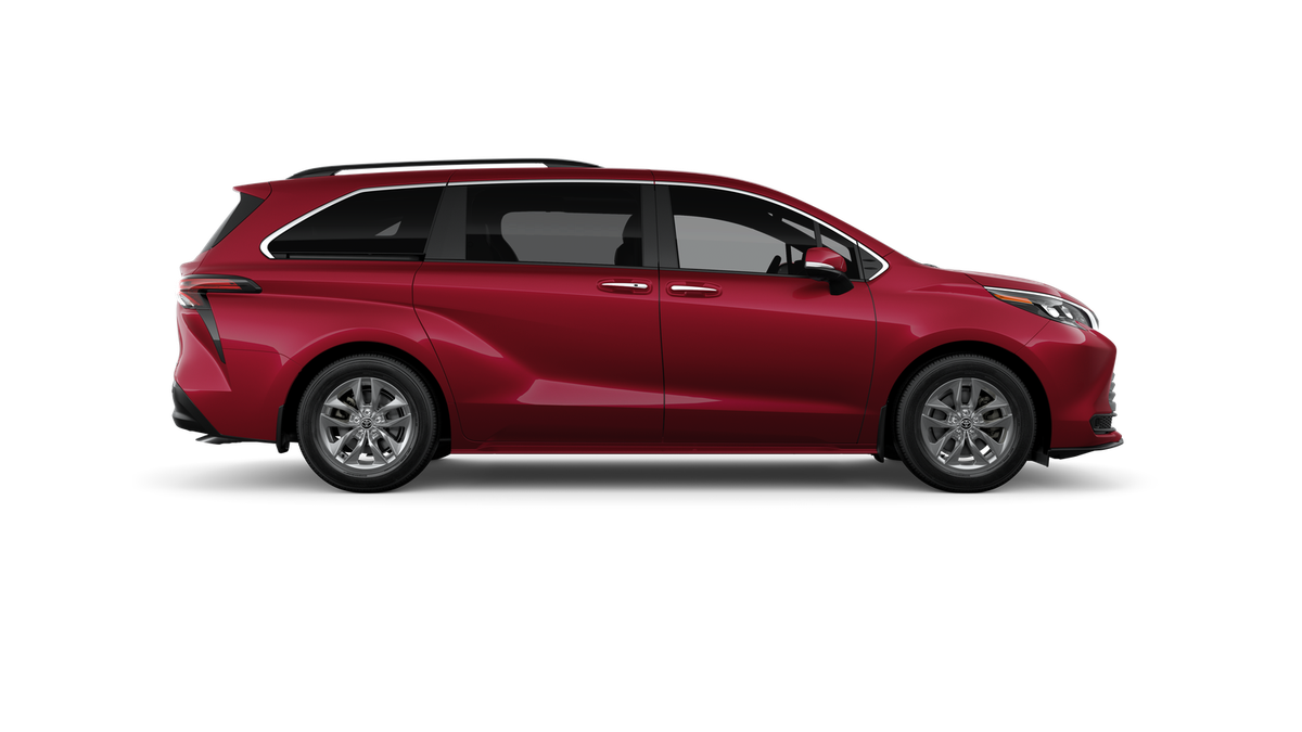 2026 Toyota Sienna XLE 7 Passenger