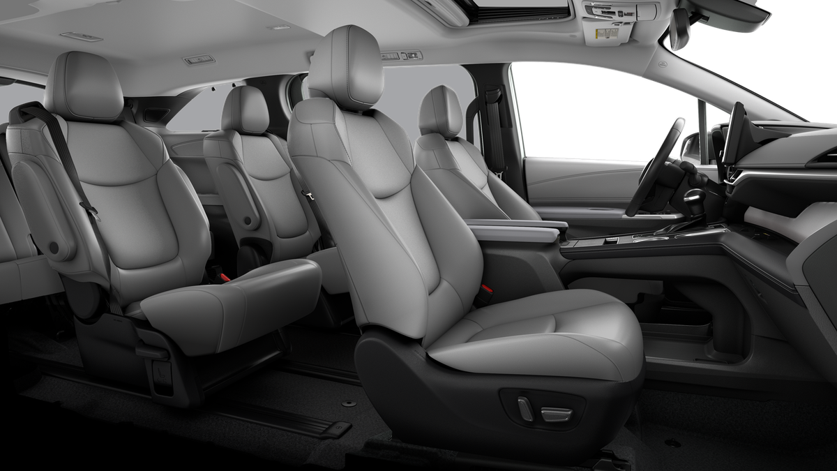2026 Toyota Sienna XLE 7 Passenger