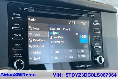 2020 Toyota Sienna XLE 8 Passenger