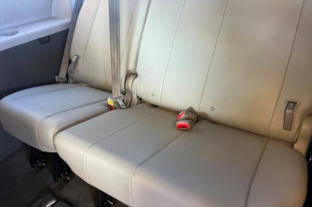 2020 Toyota Sienna XLE 8 Passenger