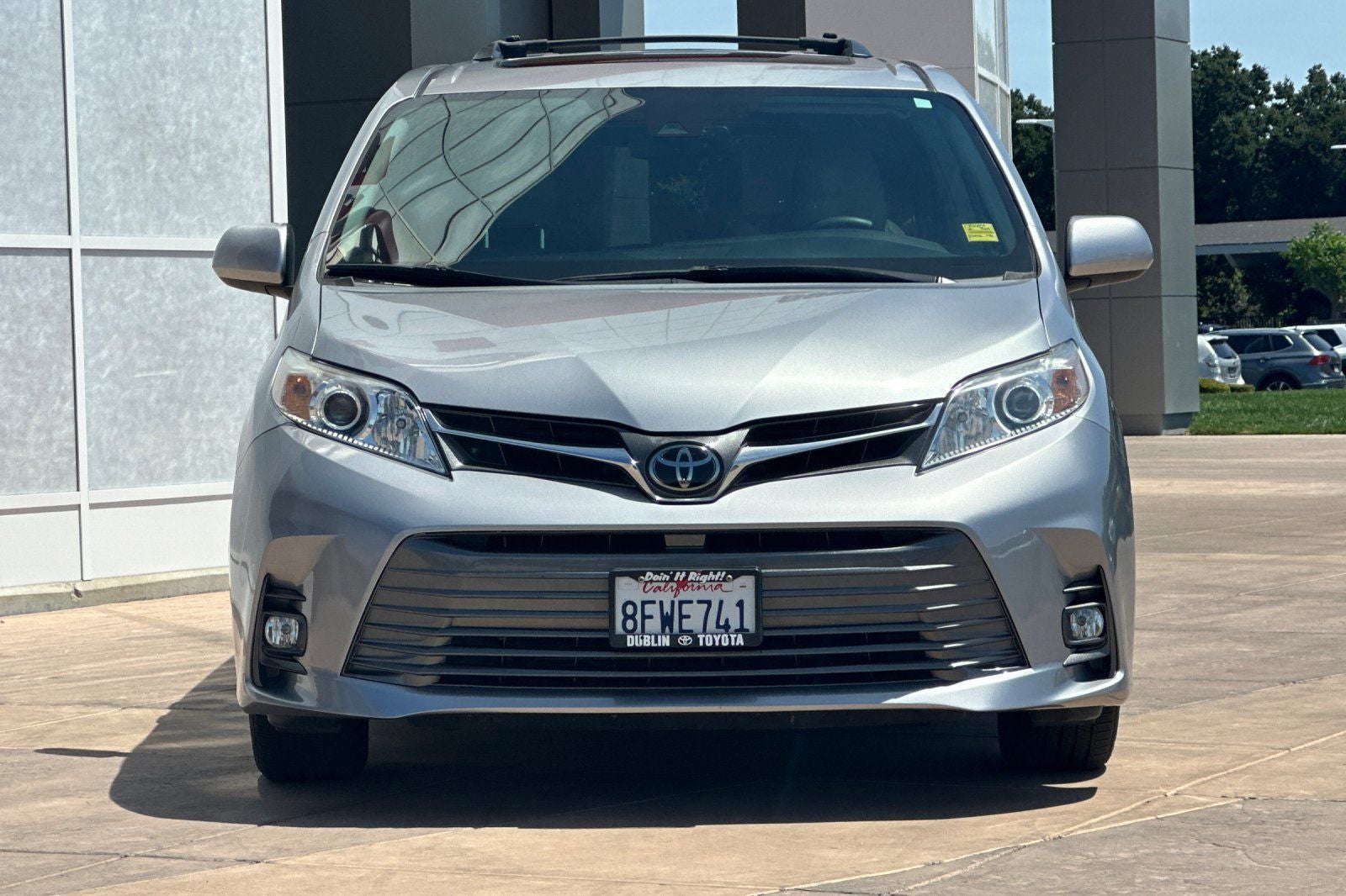 2018 Toyota Sienna XLE 8 Passenger