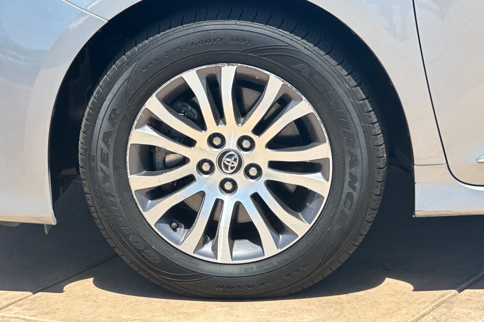 2018 Toyota Sienna XLE 8 Passenger