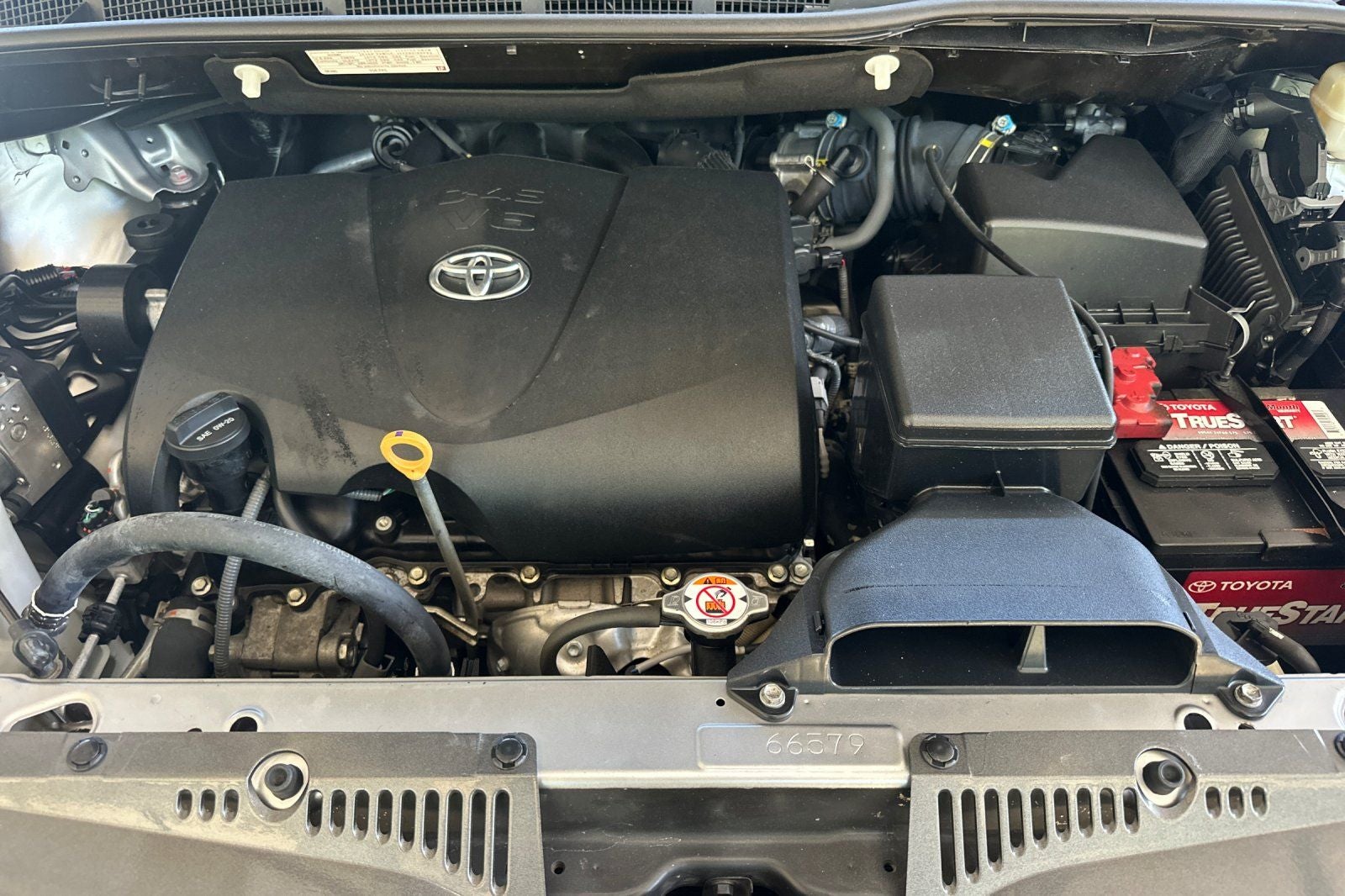 2018 Toyota Sienna XLE 8 Passenger