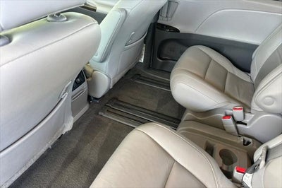 2018 Toyota Sienna XLE 8 Passenger