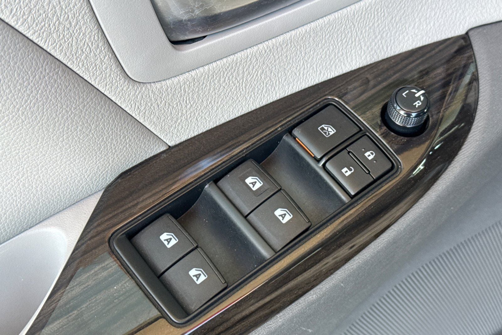 2019 Toyota Sienna XLE 8 Passenger