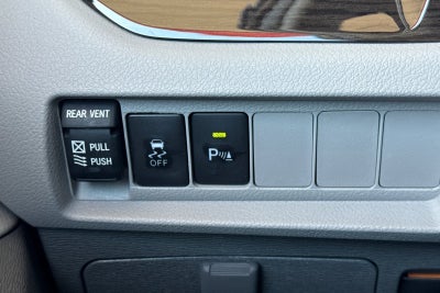 2019 Toyota Sienna XLE 8 Passenger