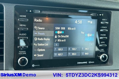 2019 Toyota Sienna XLE 8 Passenger