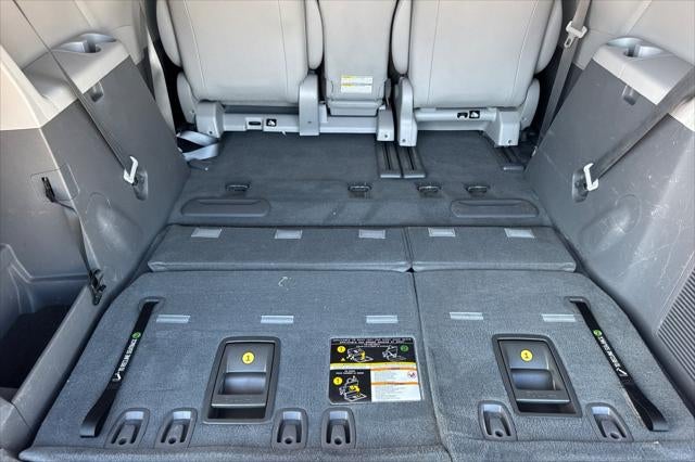2019 Toyota Sienna XLE 8 Passenger