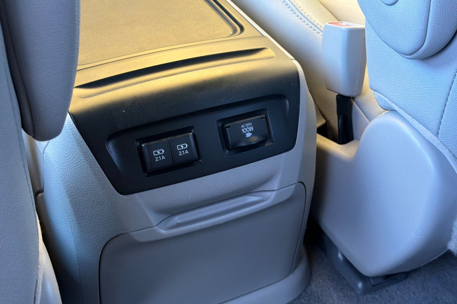 2018 Toyota Sienna XLE 8 Passenger