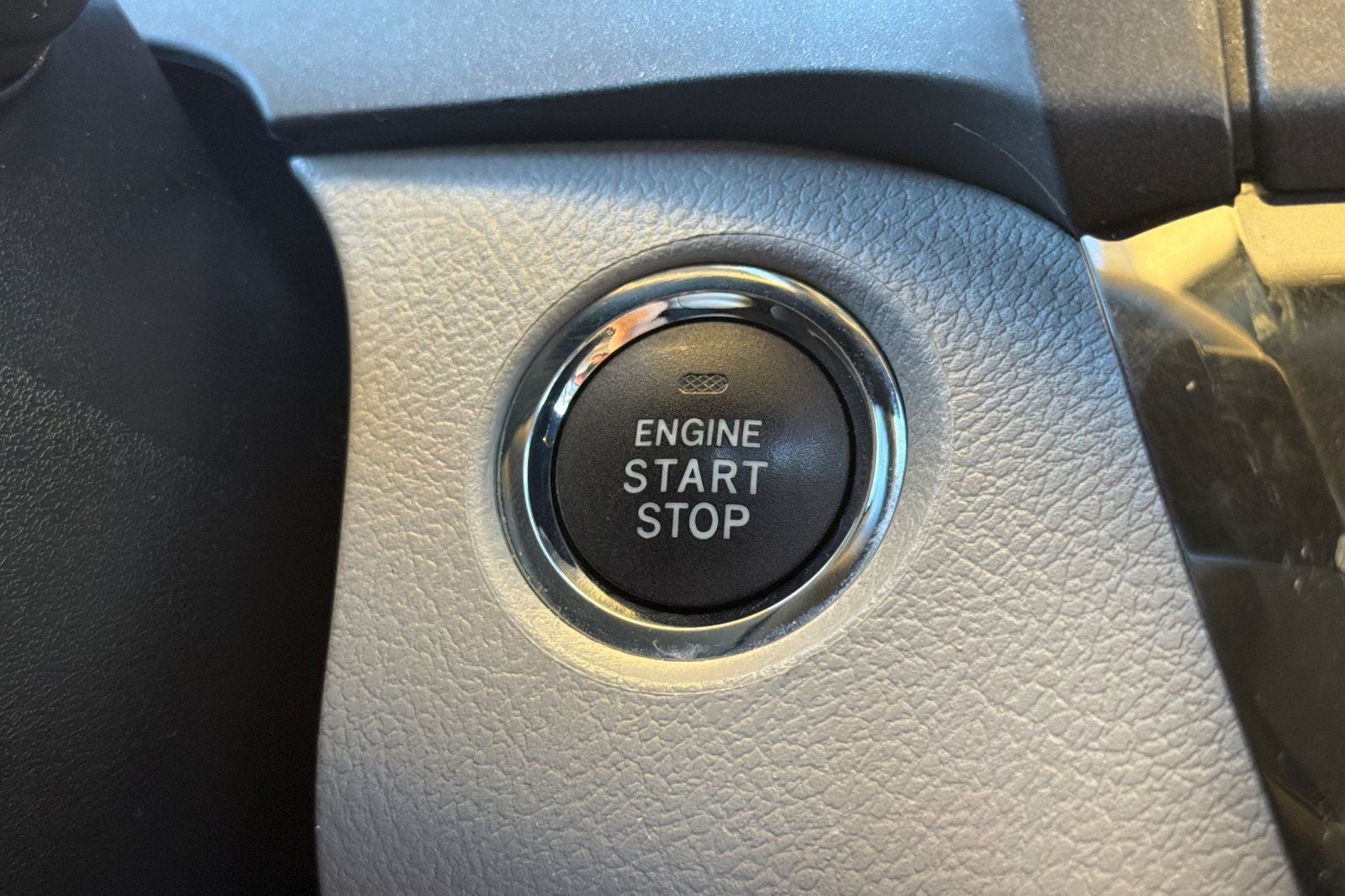 2018 Toyota Sienna XLE 8 Passenger