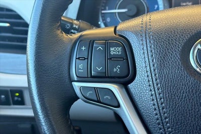 2018 Toyota Sienna XLE 8 Passenger