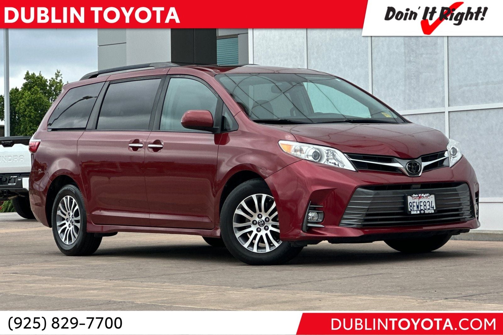 2018 Toyota Sienna XLE 8 Passenger