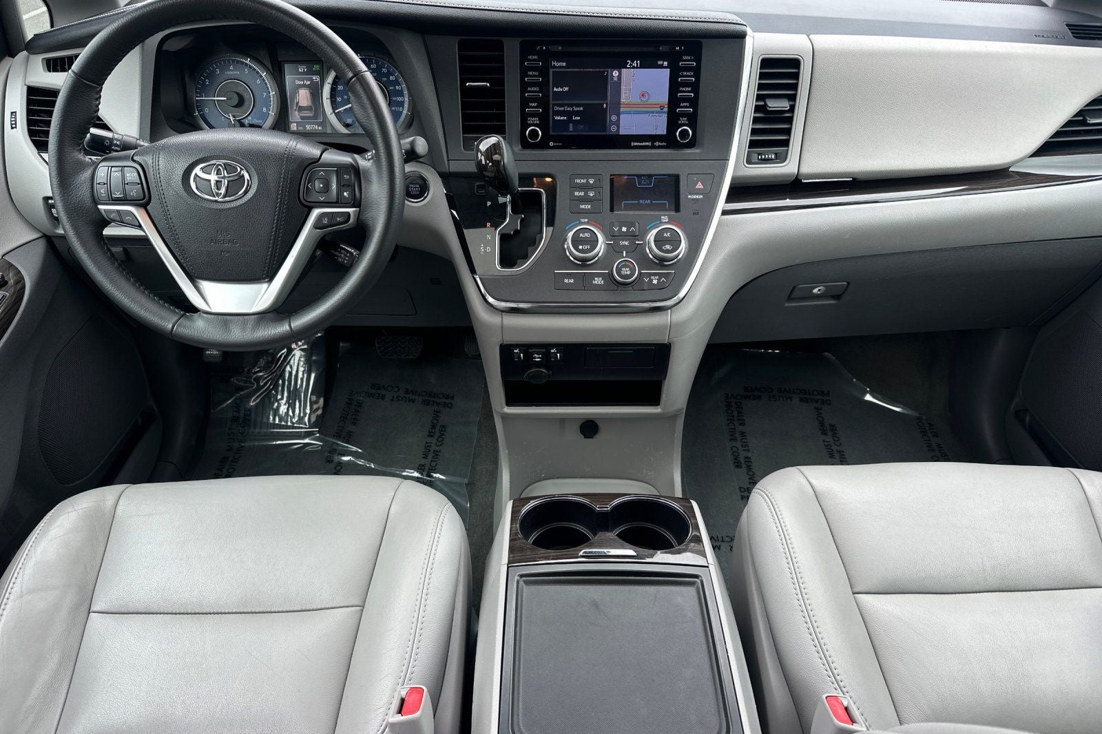 2018 Toyota Sienna XLE 8 Passenger