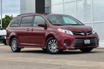 2018 Toyota Sienna XLE 8 Passenger