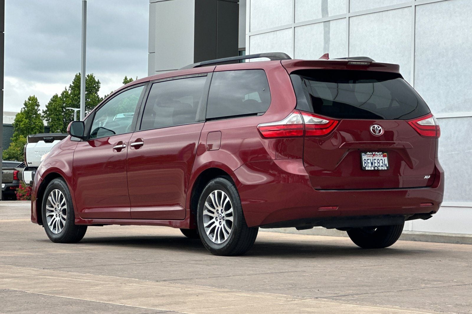 2018 Toyota Sienna XLE 8 Passenger