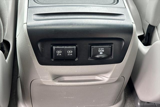 2018 Toyota Sienna XLE 8 Passenger