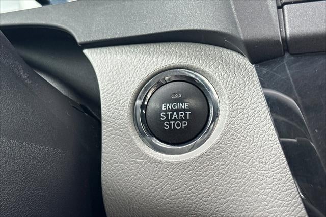 2018 Toyota Sienna XLE 8 Passenger