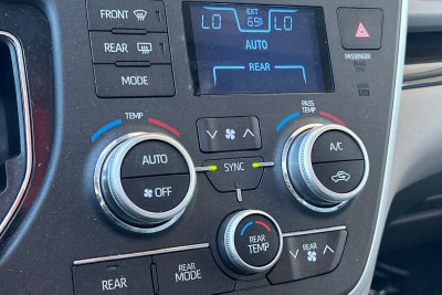 2020 Toyota Sienna XLE 8 Passenger