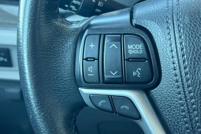 2020 Toyota Sienna XLE 8 Passenger