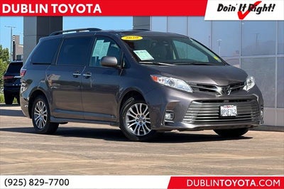 2020 Toyota Sienna XLE 8 Passenger