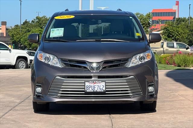 2020 Toyota Sienna XLE 8 Passenger