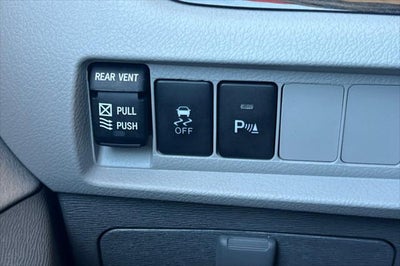 2020 Toyota Sienna XLE 8 Passenger